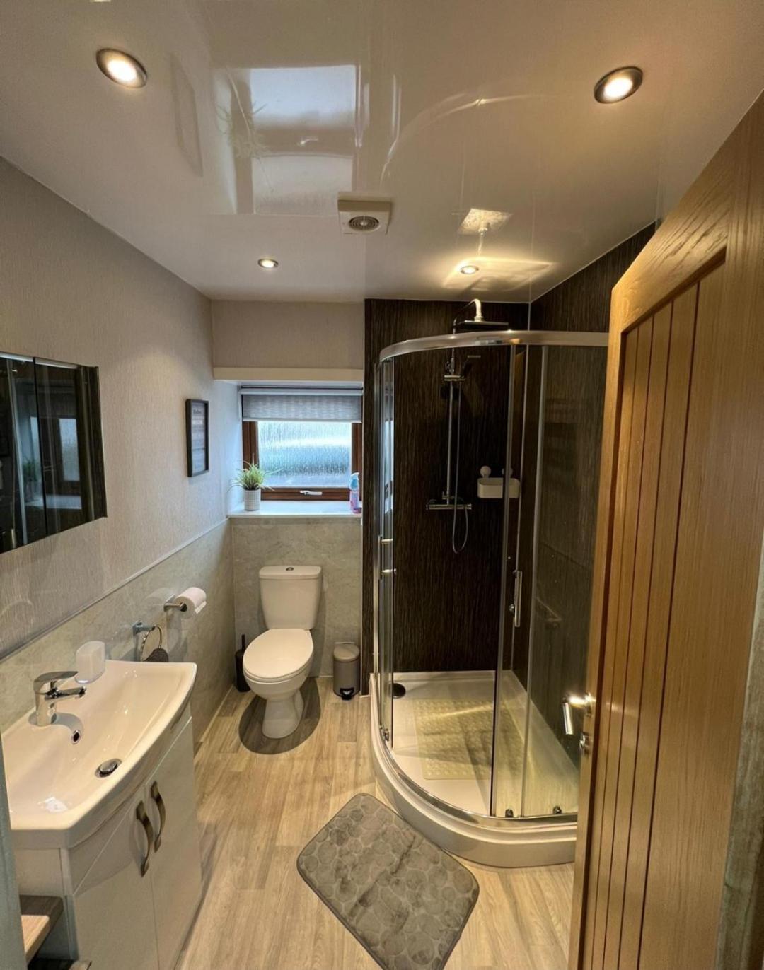 5 Riverside Place Thurso. 2 Bed, 2 Bathrooms. Εξωτερικό φωτογραφία